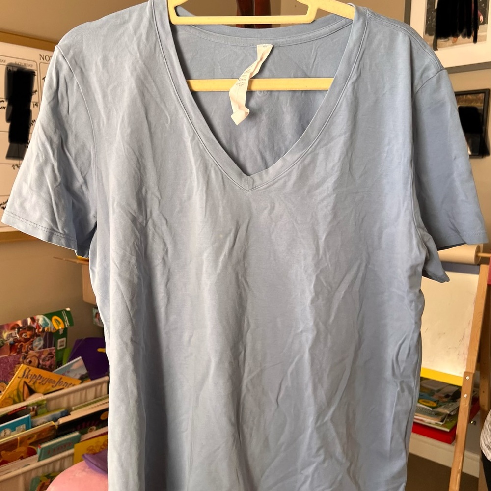 Lululemon Athletica Sky Blue V-Neck Tee